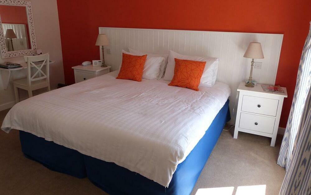 The Rose & Crown, Snettisham Hotel ภายนอก รูปภาพ